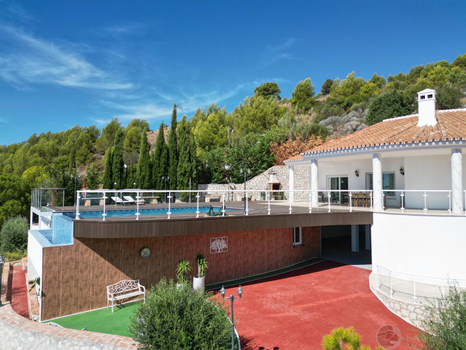 Zu verkaufen von chalet in
 Mijas
