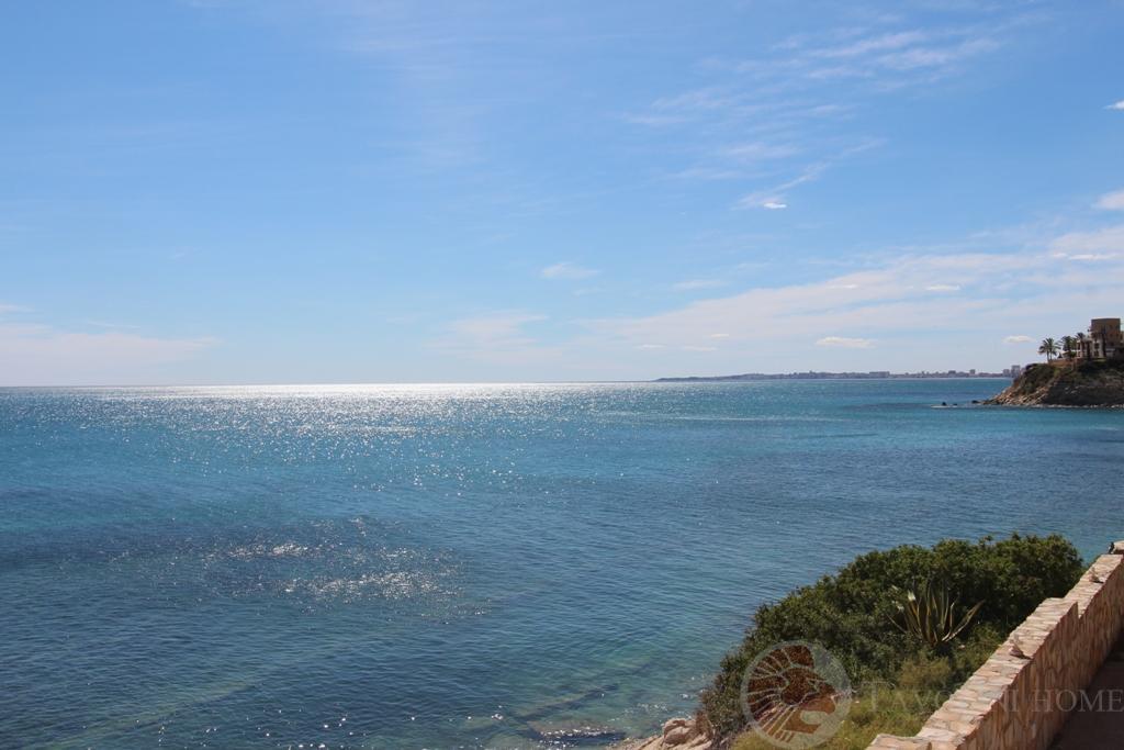 Zu verkaufen von chalet in
 El Campello