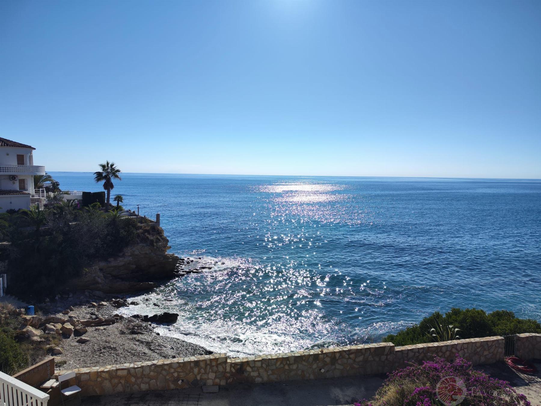 Verkoop van kleine villa in El Campello