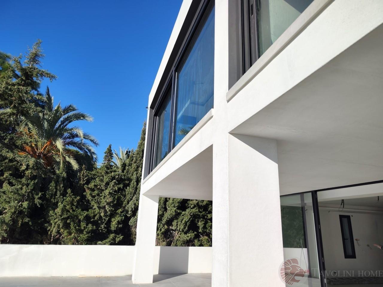 Verkoop van kleine villa in El Campello