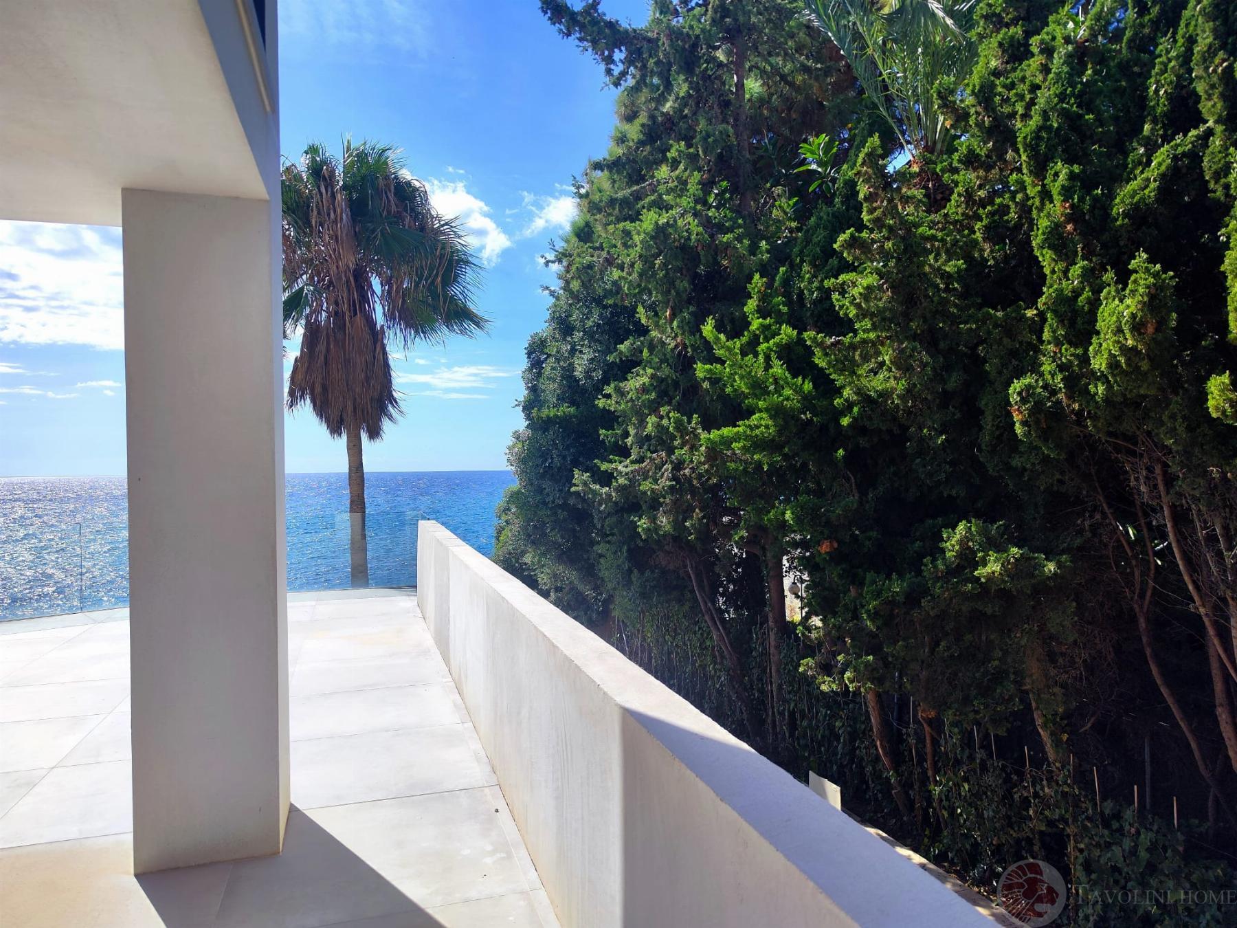 Zu verkaufen von chalet in
 El Campello