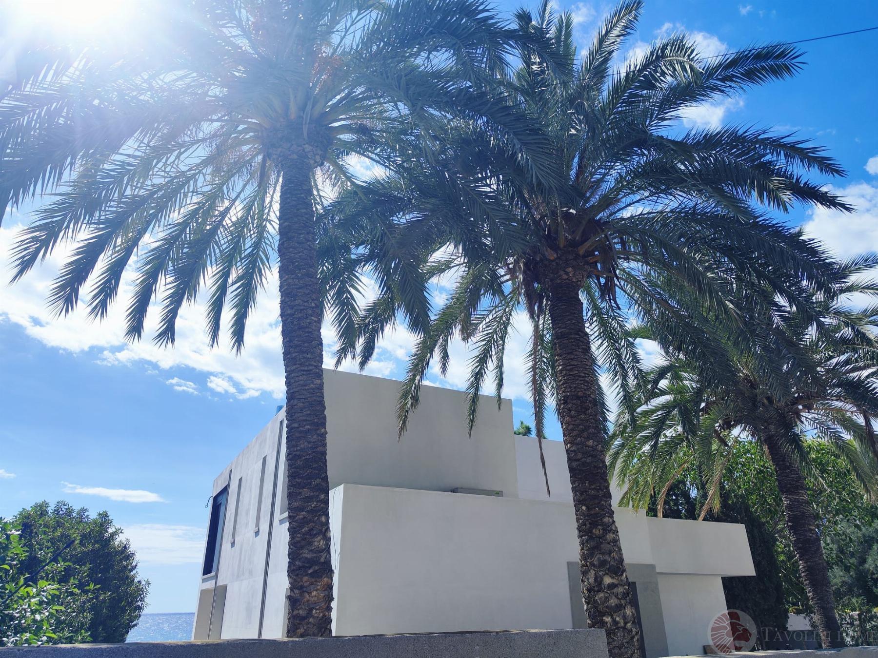 Zu verkaufen von chalet in
 El Campello