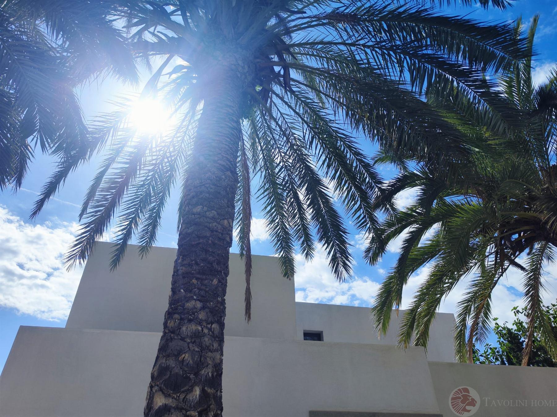 Zu verkaufen von chalet in
 El Campello