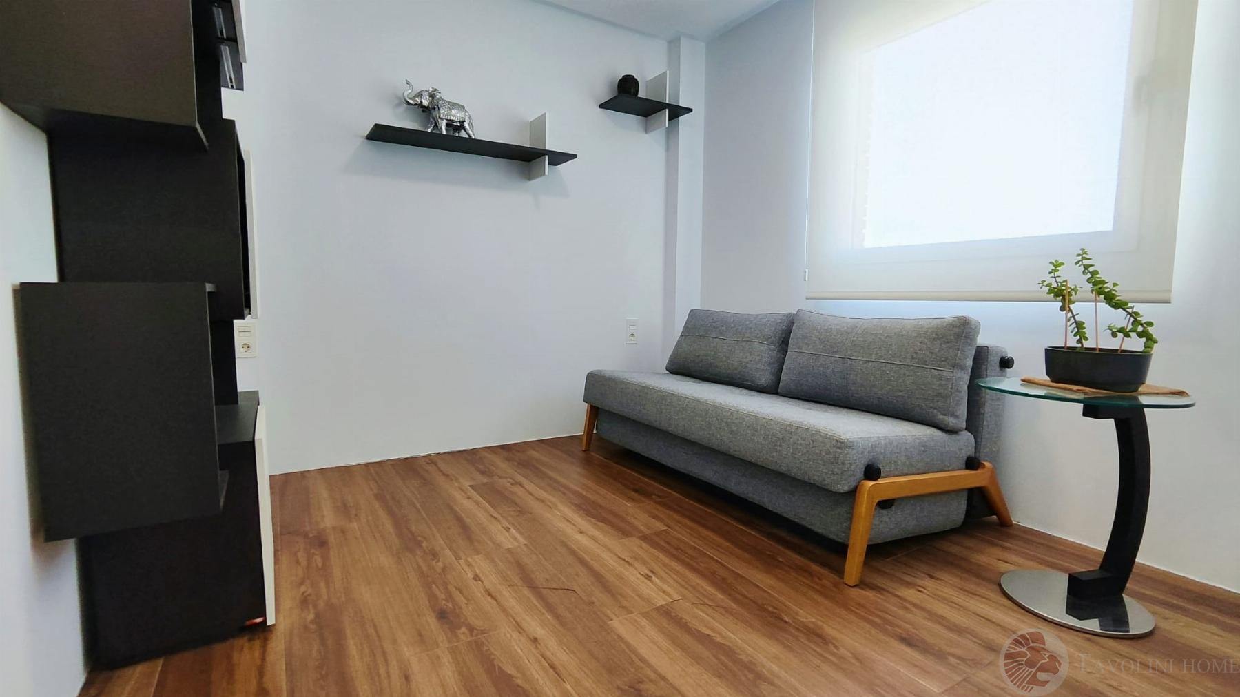 Zu verkaufen von penthouse in
 Alicante