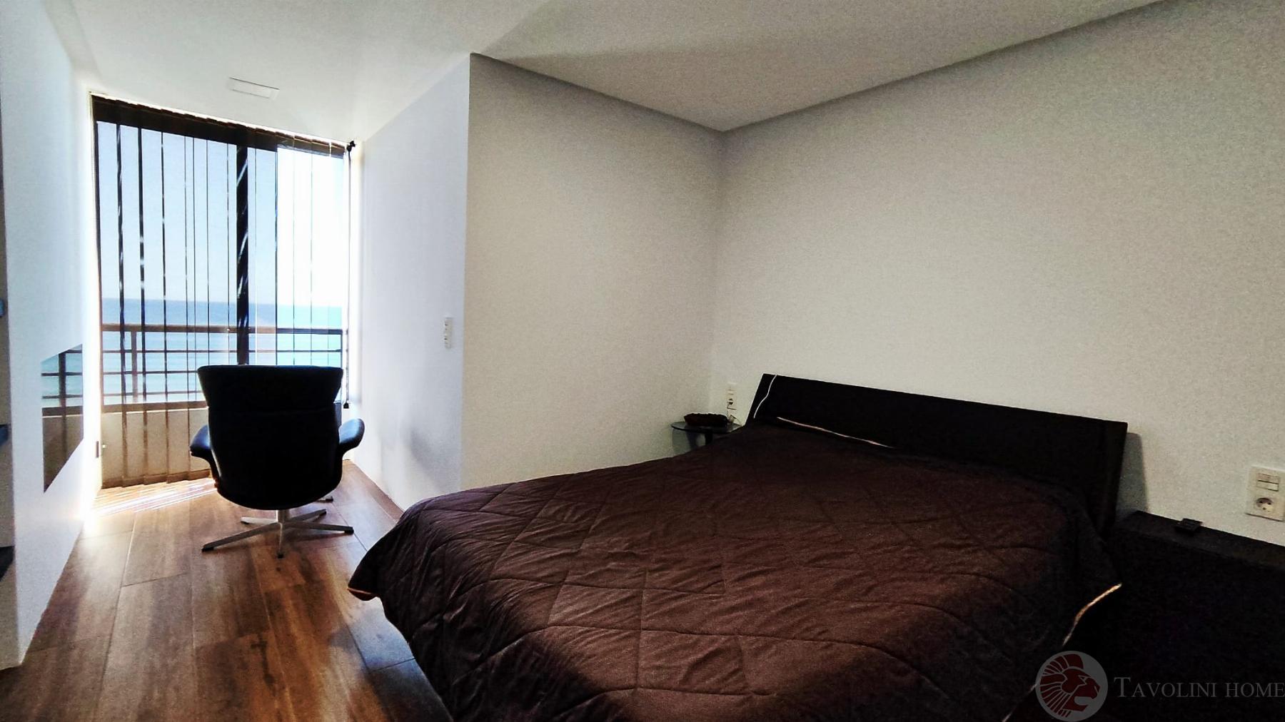 Zu verkaufen von penthouse in
 Alicante