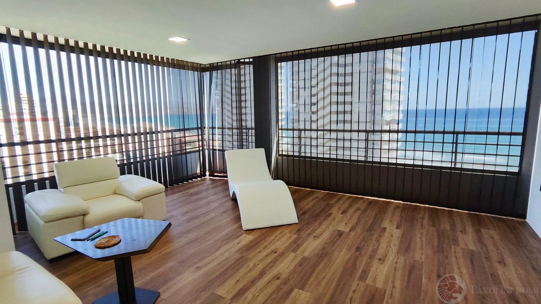 Zu verkaufen von penthouse in
 Alicante