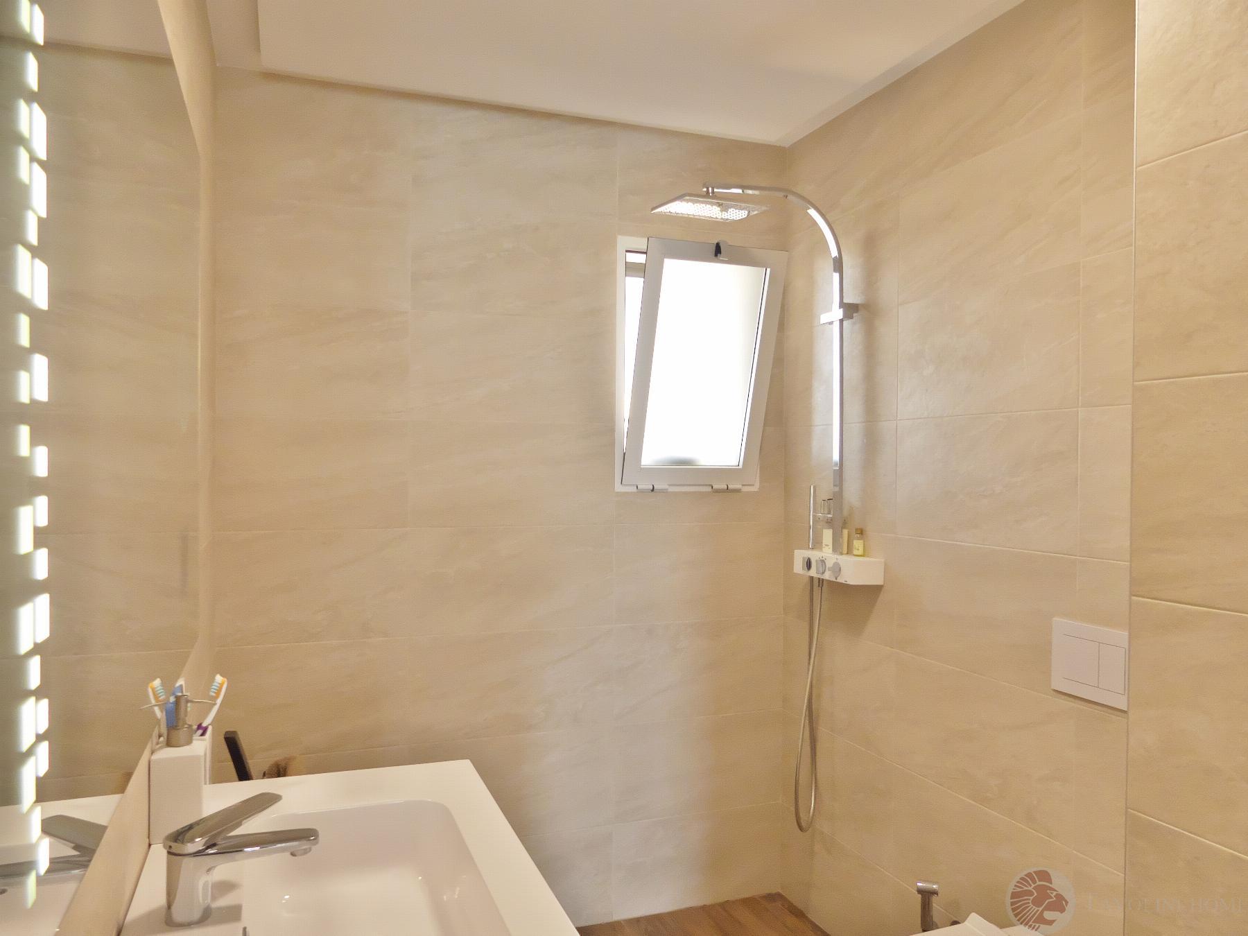 Zu verkaufen von penthouse in
 Alicante