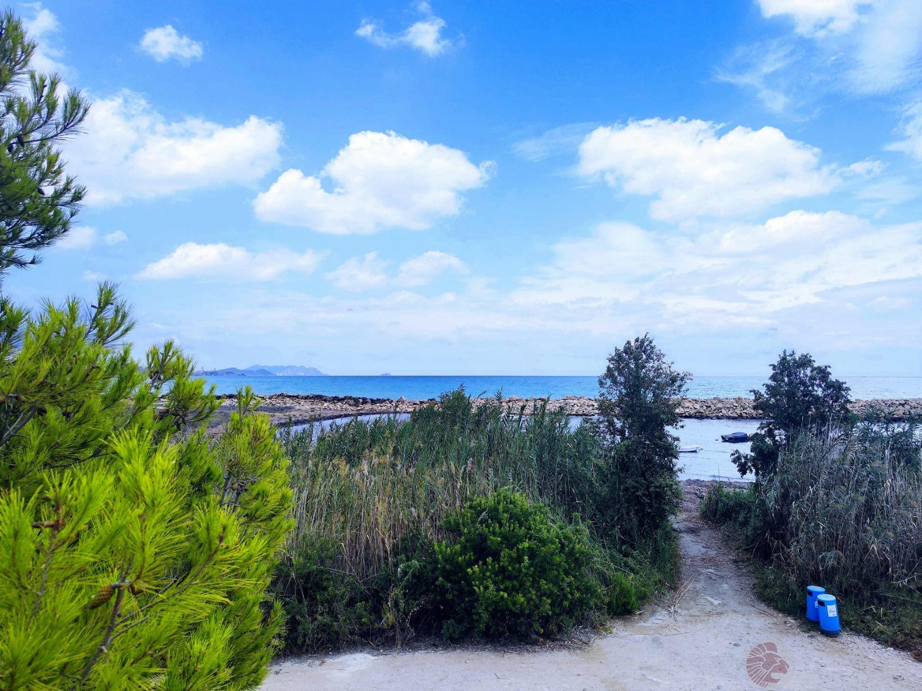 Zu verkaufen von chalet in
 El Campello
