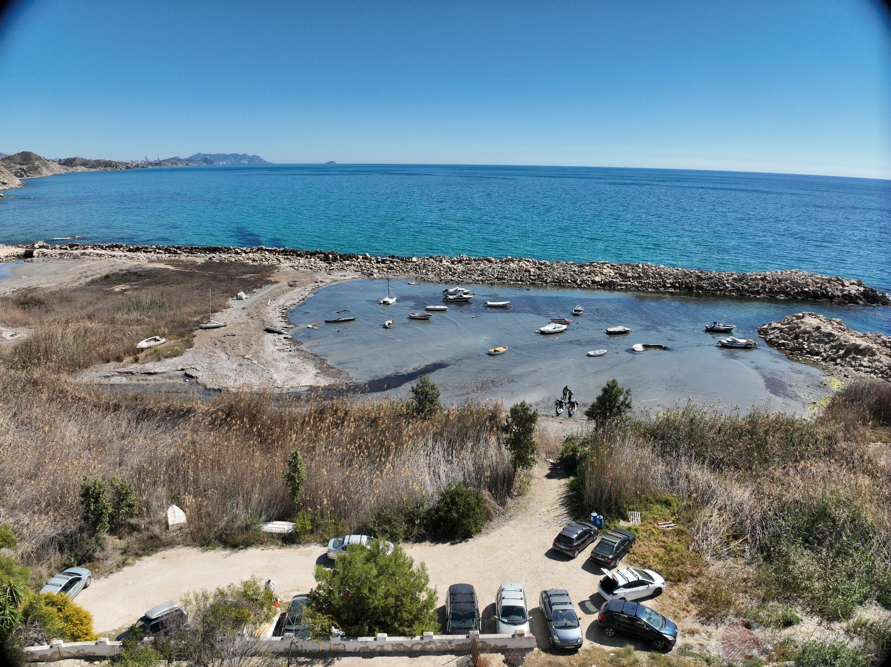Zu verkaufen von chalet in
 El Campello