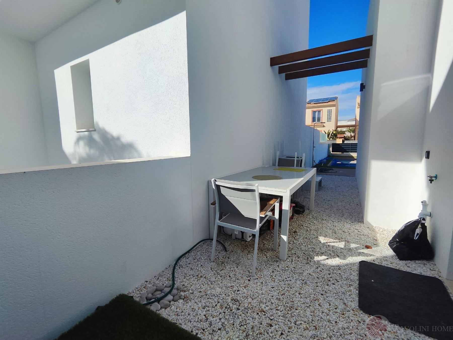Miete von chalet in
 El Campello