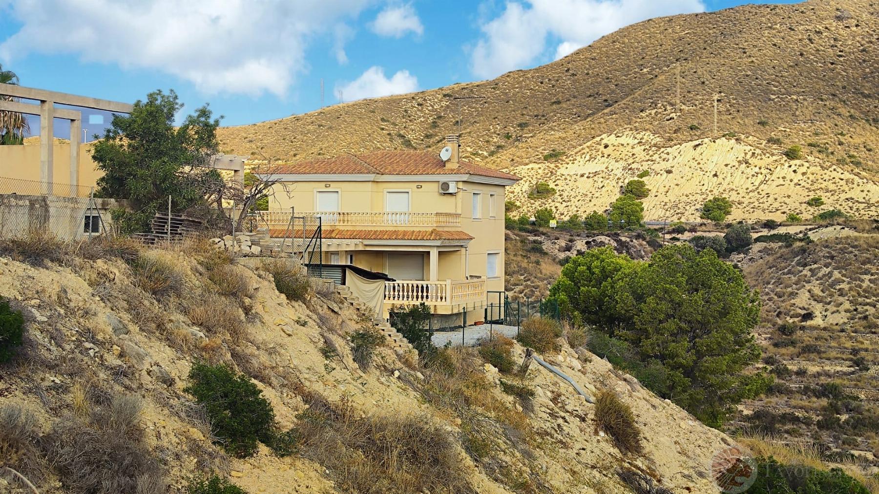 Venta de chalet en El Campello