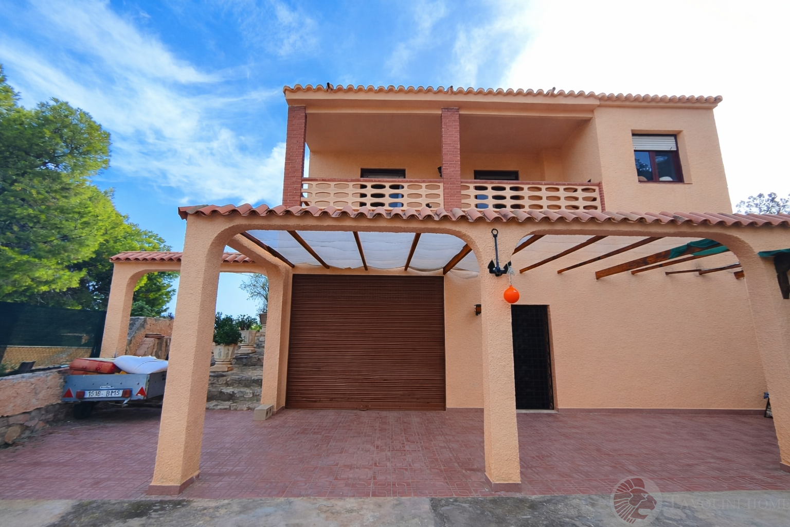 For sale of chalet in El Campello
