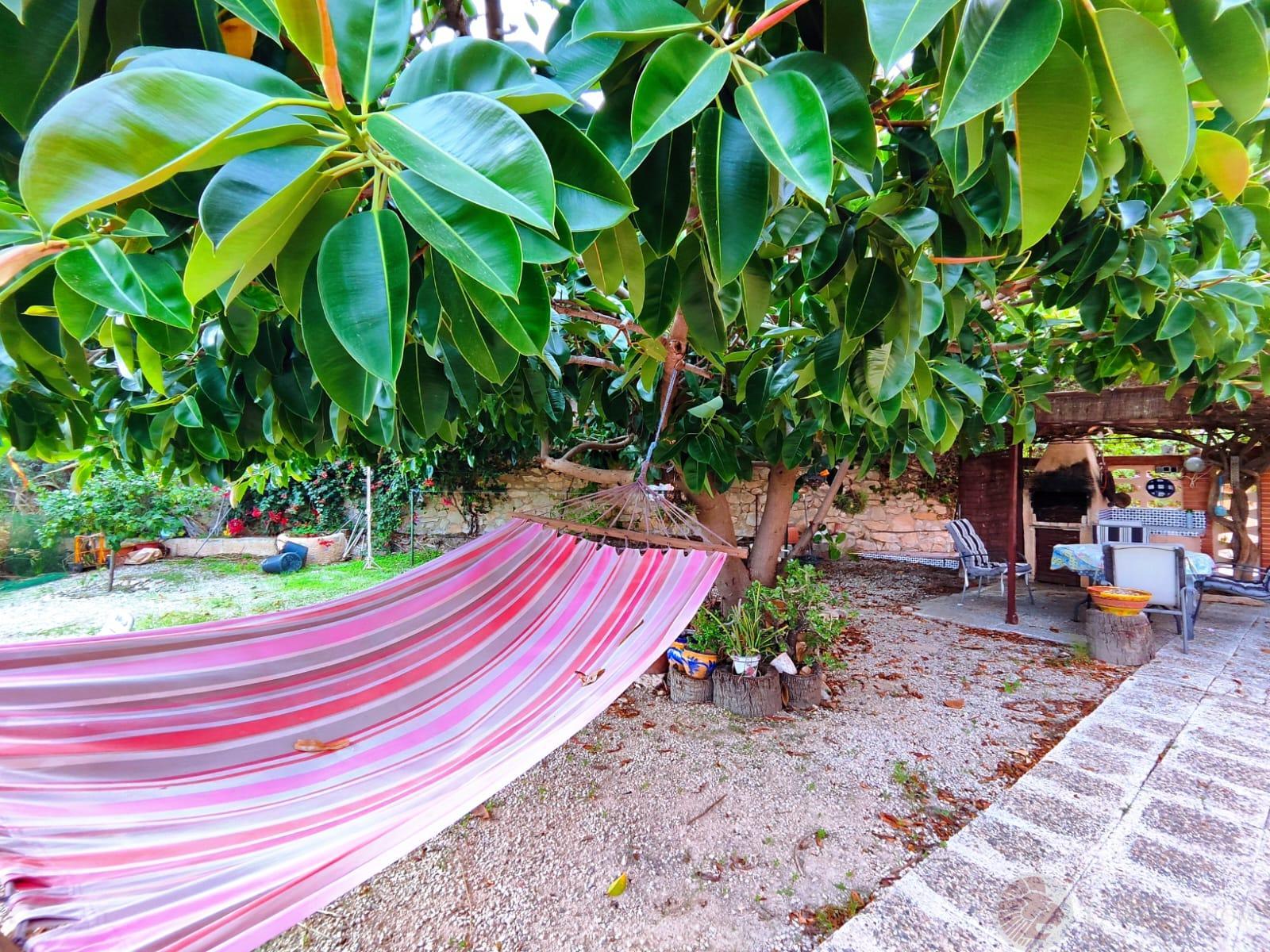 For sale of chalet in El Campello