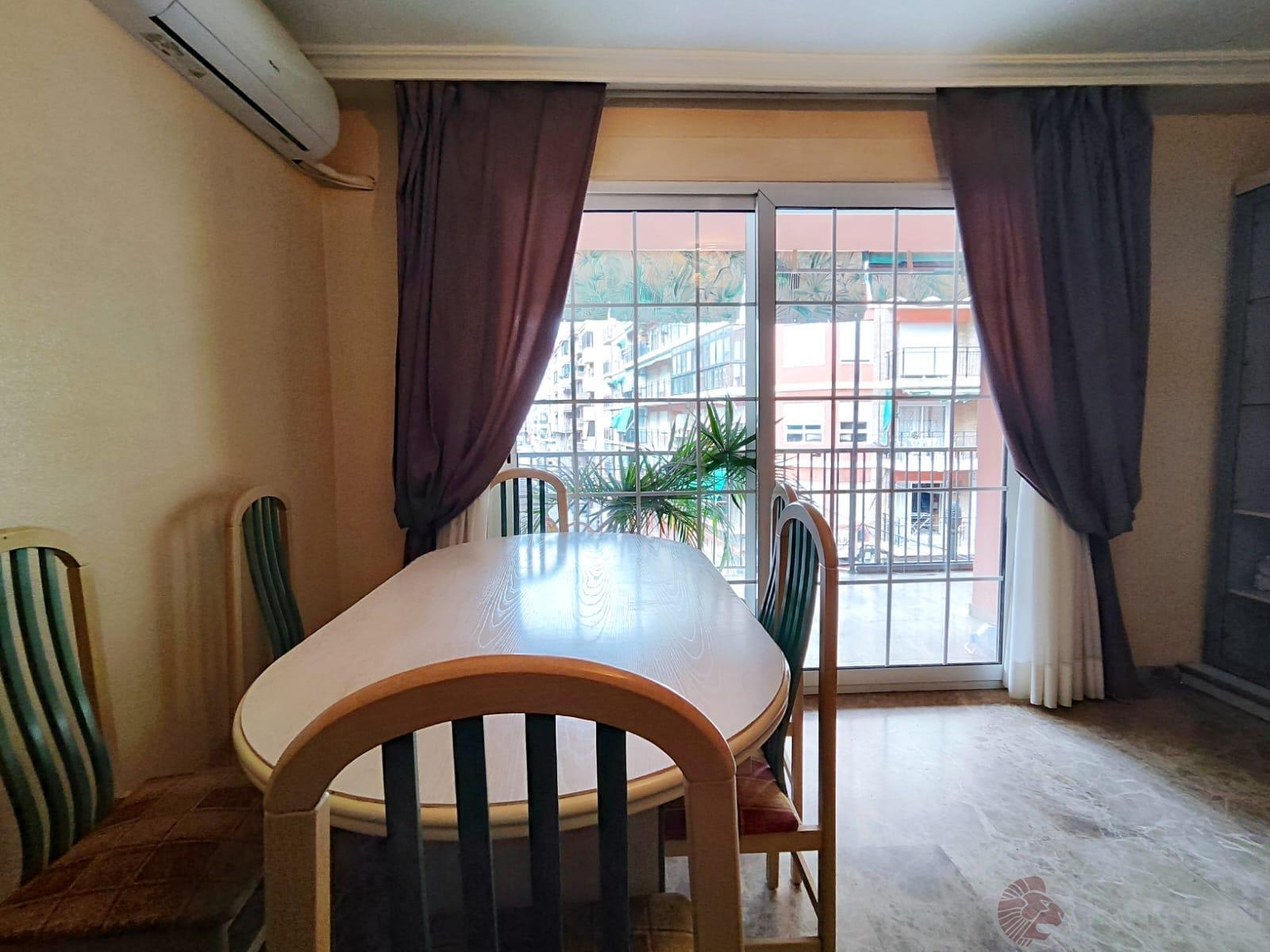 For sale of flat in El Campello