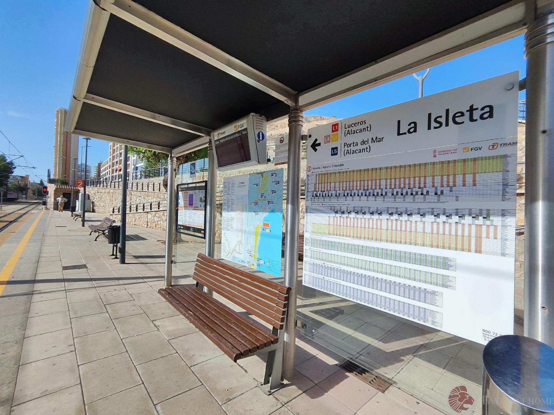 For sale of flat in Alicante