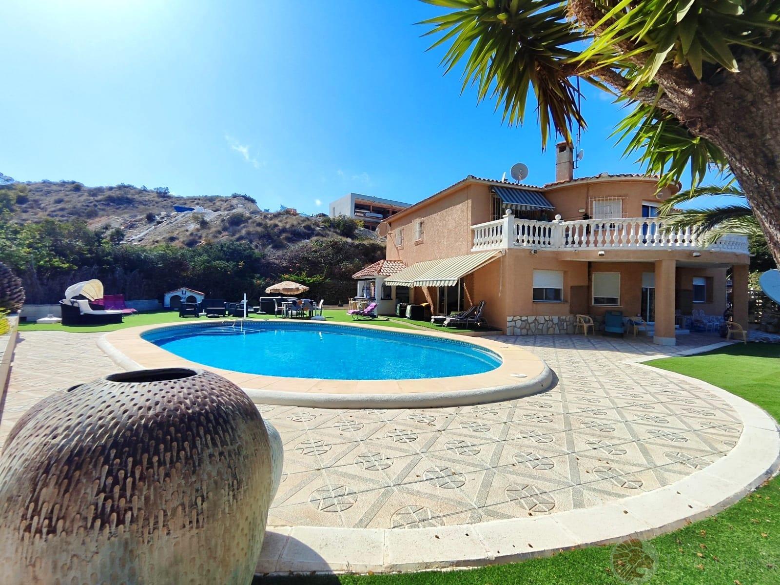 Zu verkaufen von haus in
 El Campello