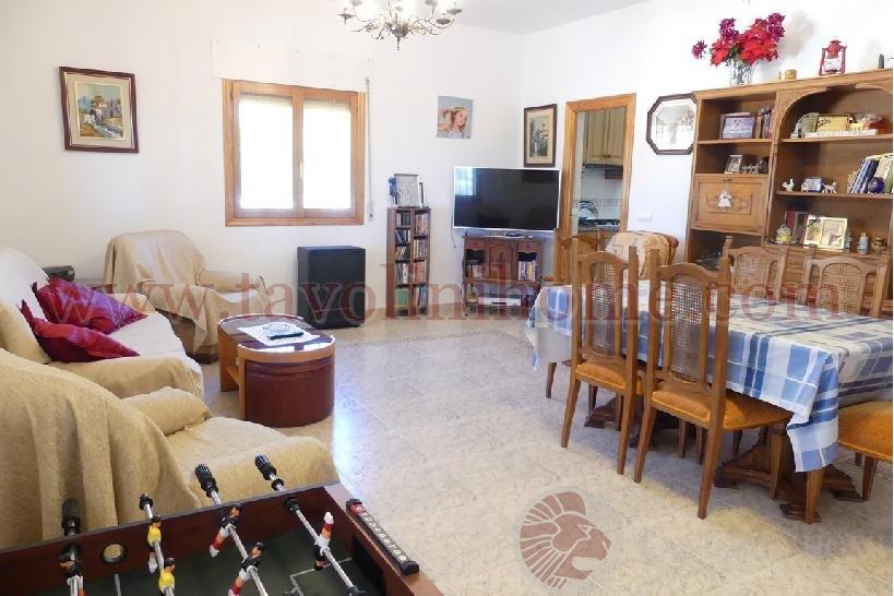 For sale of house in Aigües