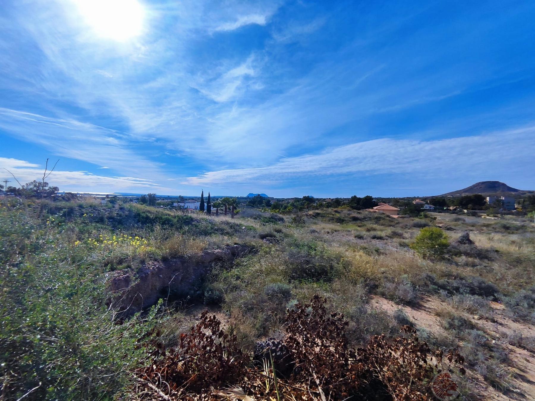 For sale of land in Alicante