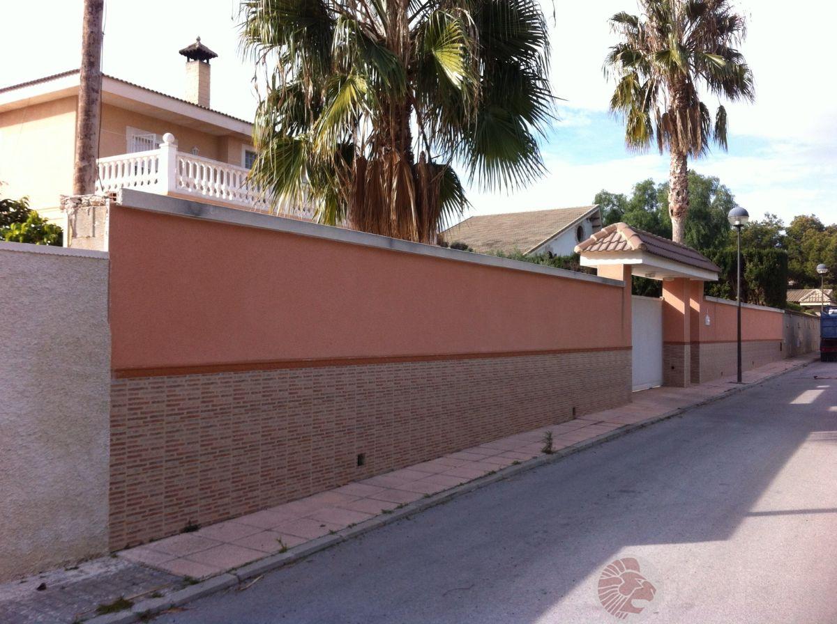 For sale of house in San Juan de Alicante