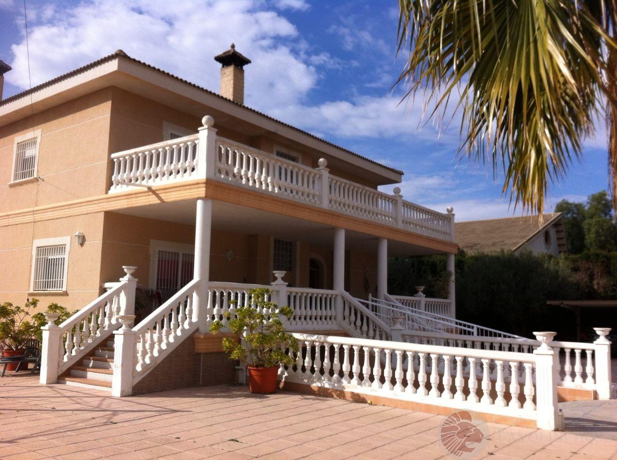 For sale of house in San Juan de Alicante