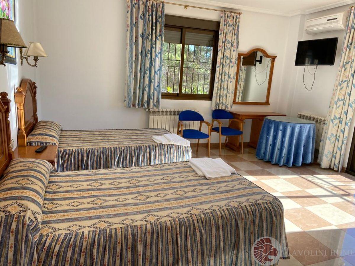 Zu verkaufen von hotel in
 Alcaraz