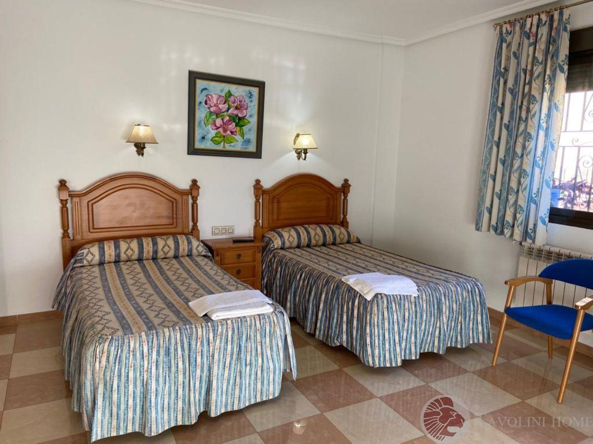 Zu verkaufen von hotel in
 Alcaraz