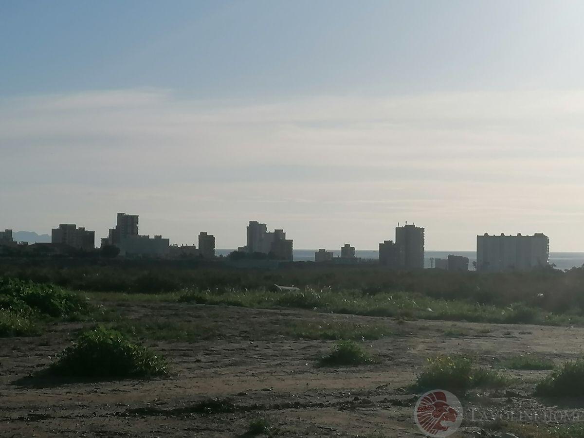 For sale of land in El Campello