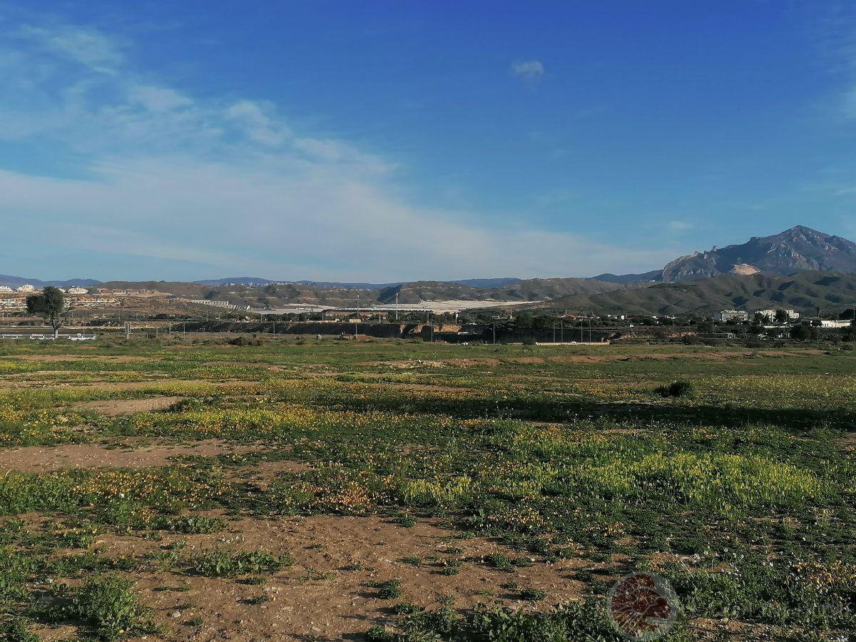 For sale of land in El Campello