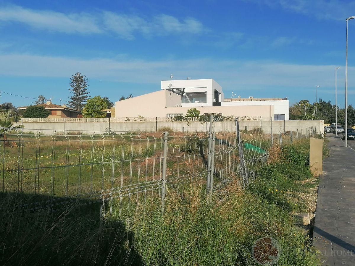 For sale of land in El Campello