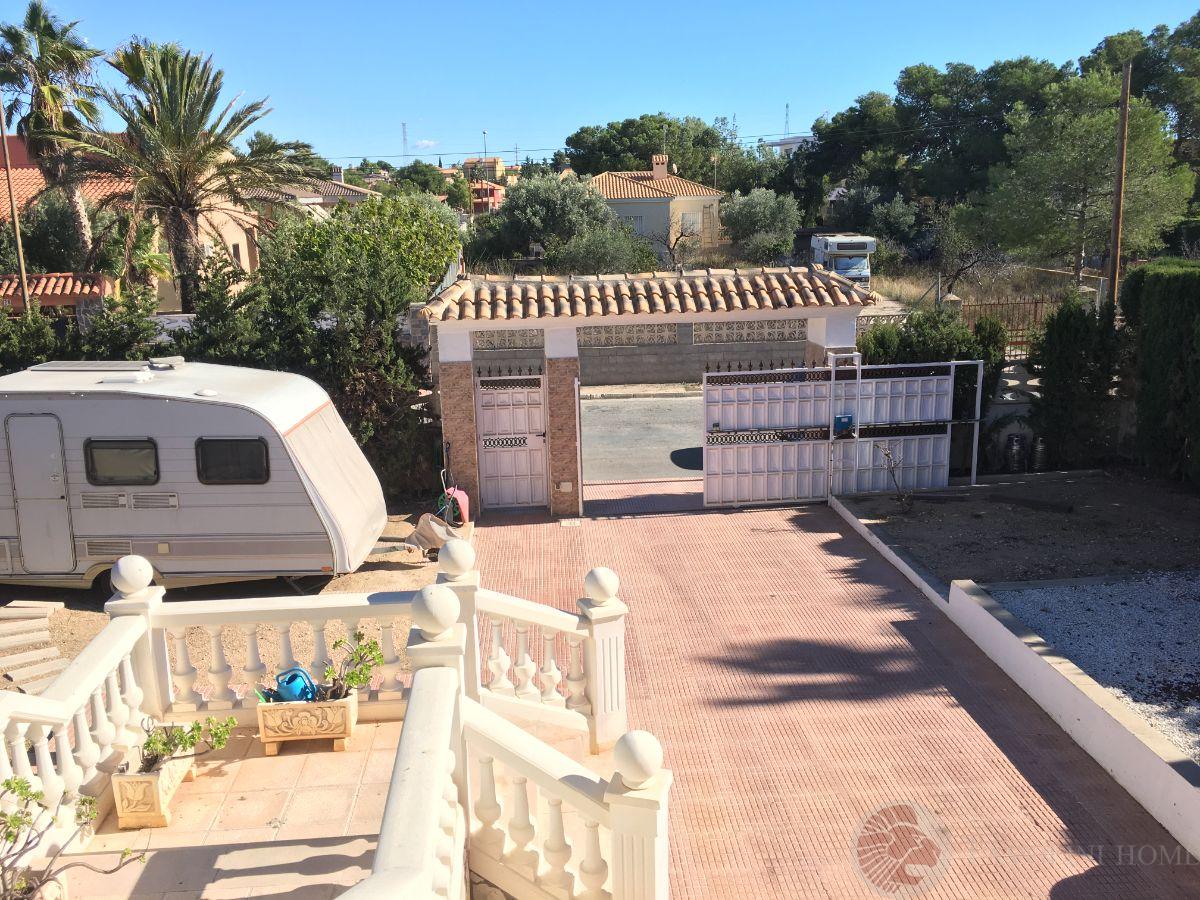 Продажа от

 Домa на San Vicente del Raspeig