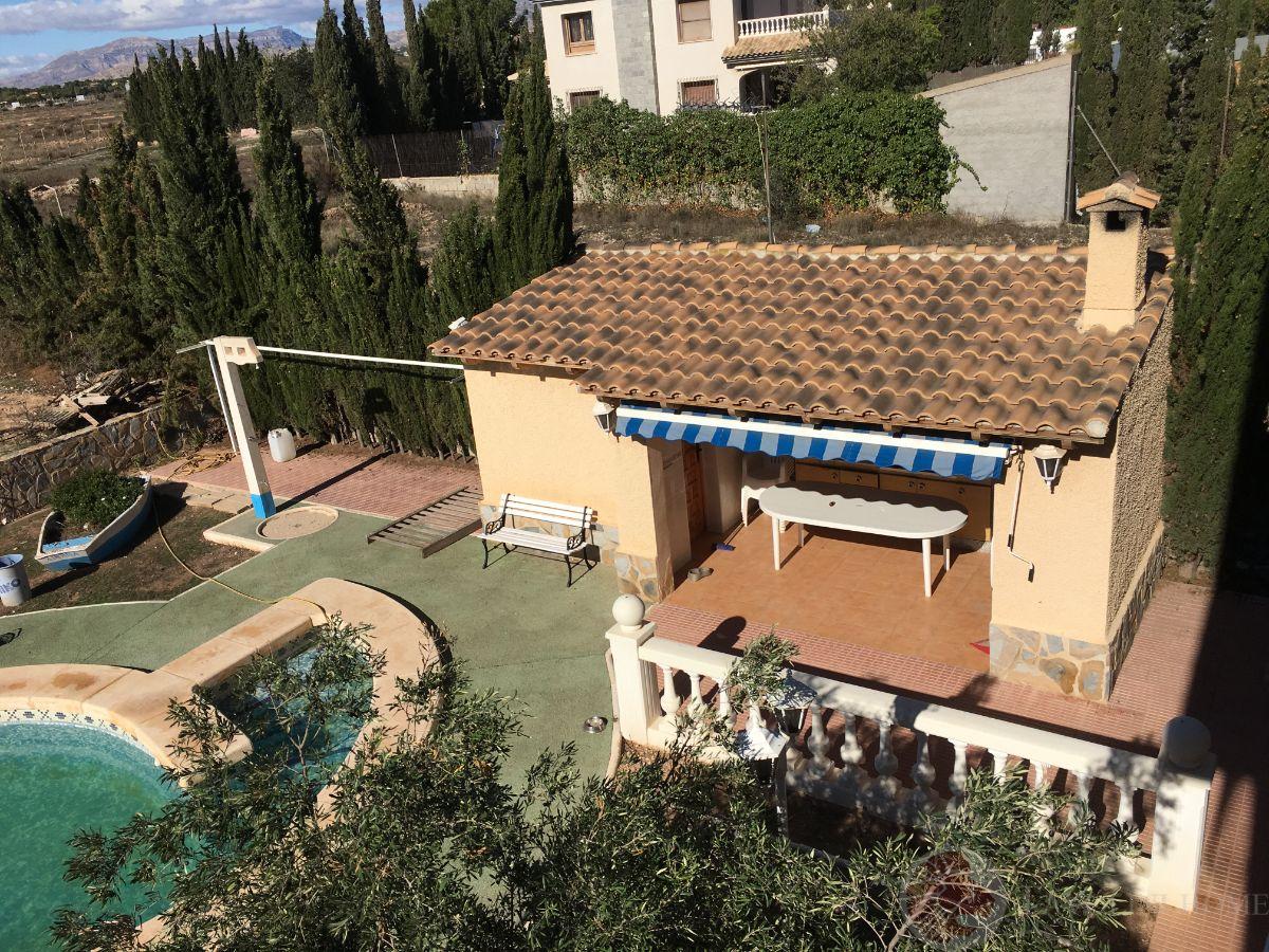 Продажа от

 Домa на San Vicente del Raspeig