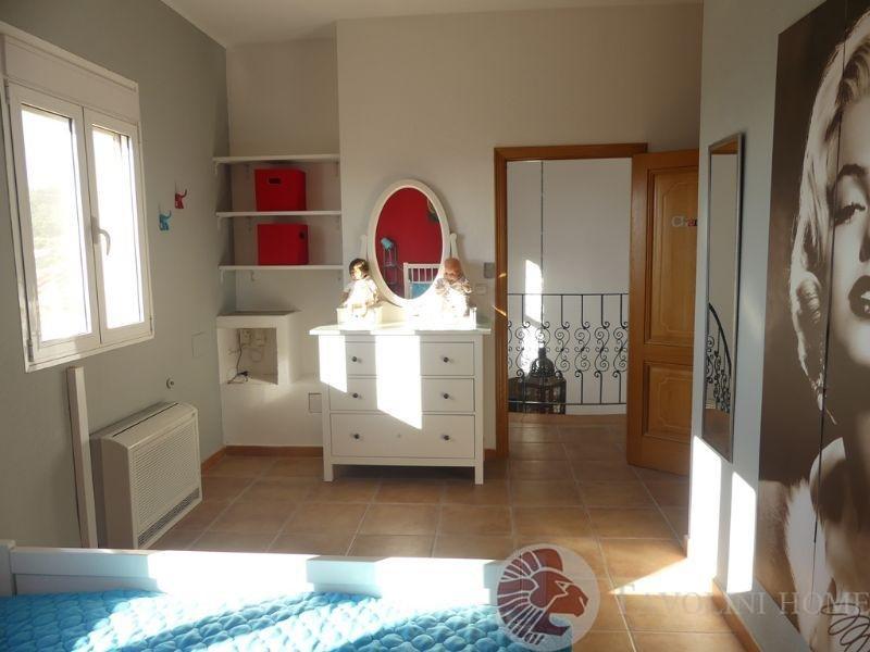 For sale of house in Aguas de Busot