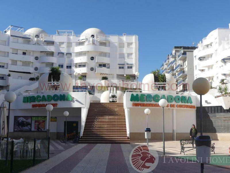 For sale of commercial in El Campello