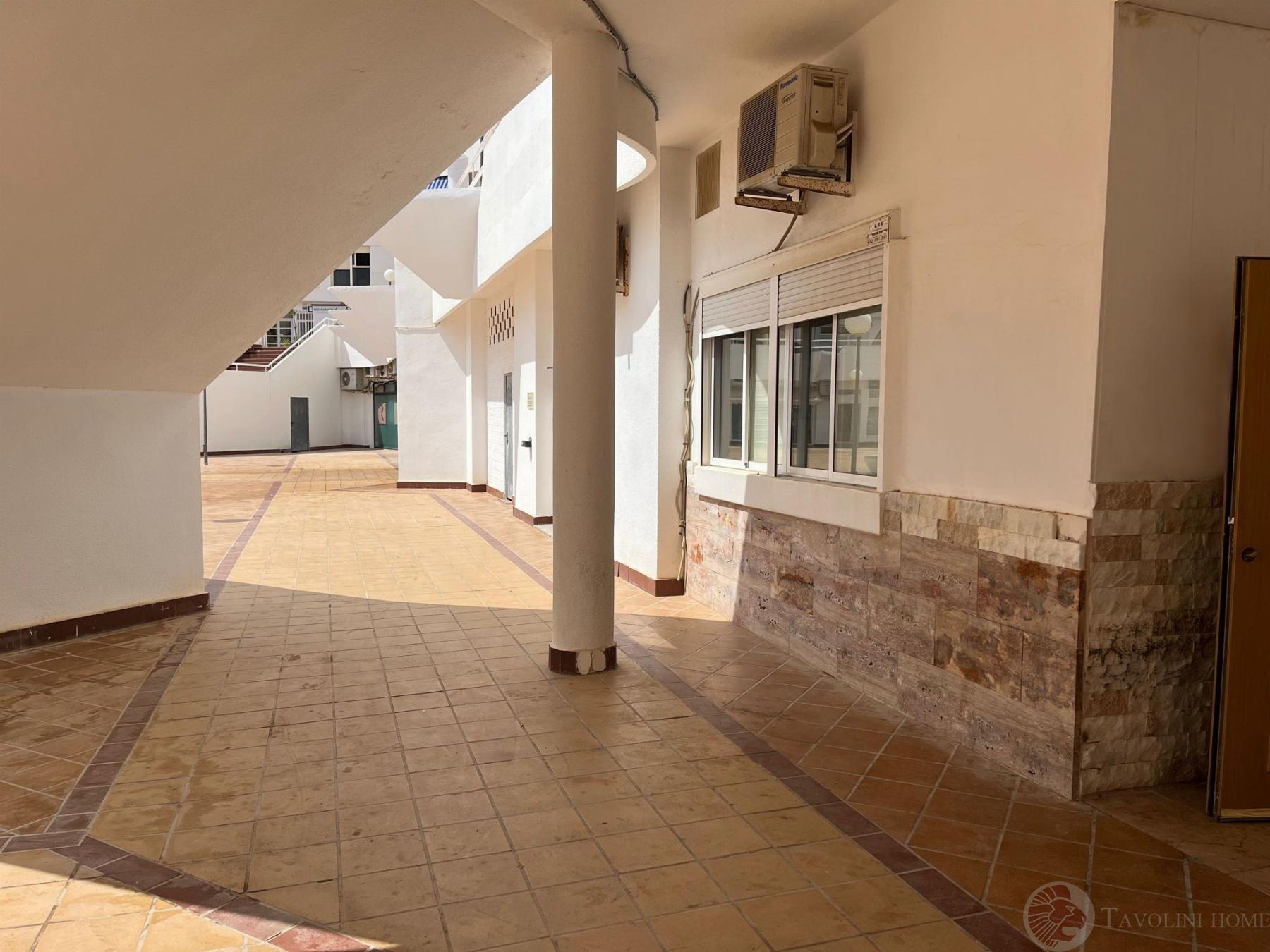 Venta de local comercial en El Campello