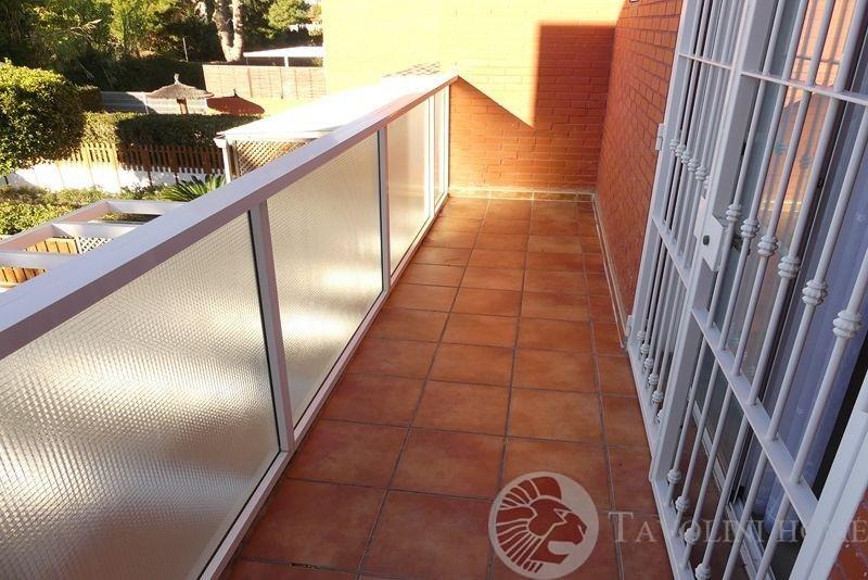 For sale of bungalow in El Campello