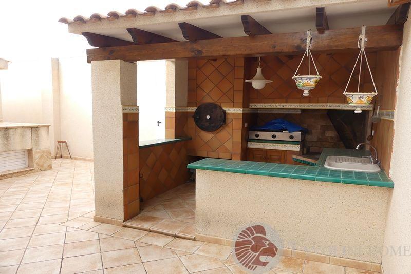 For sale of chalet in El Campello