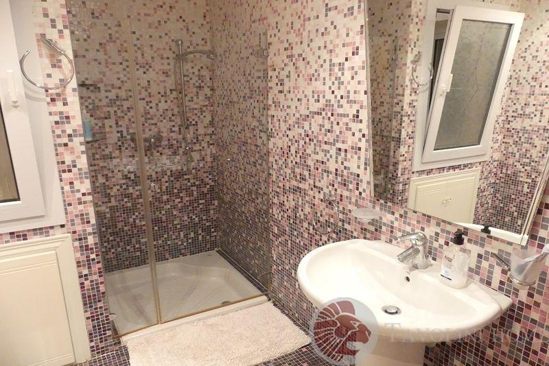 For sale of chalet in El Campello