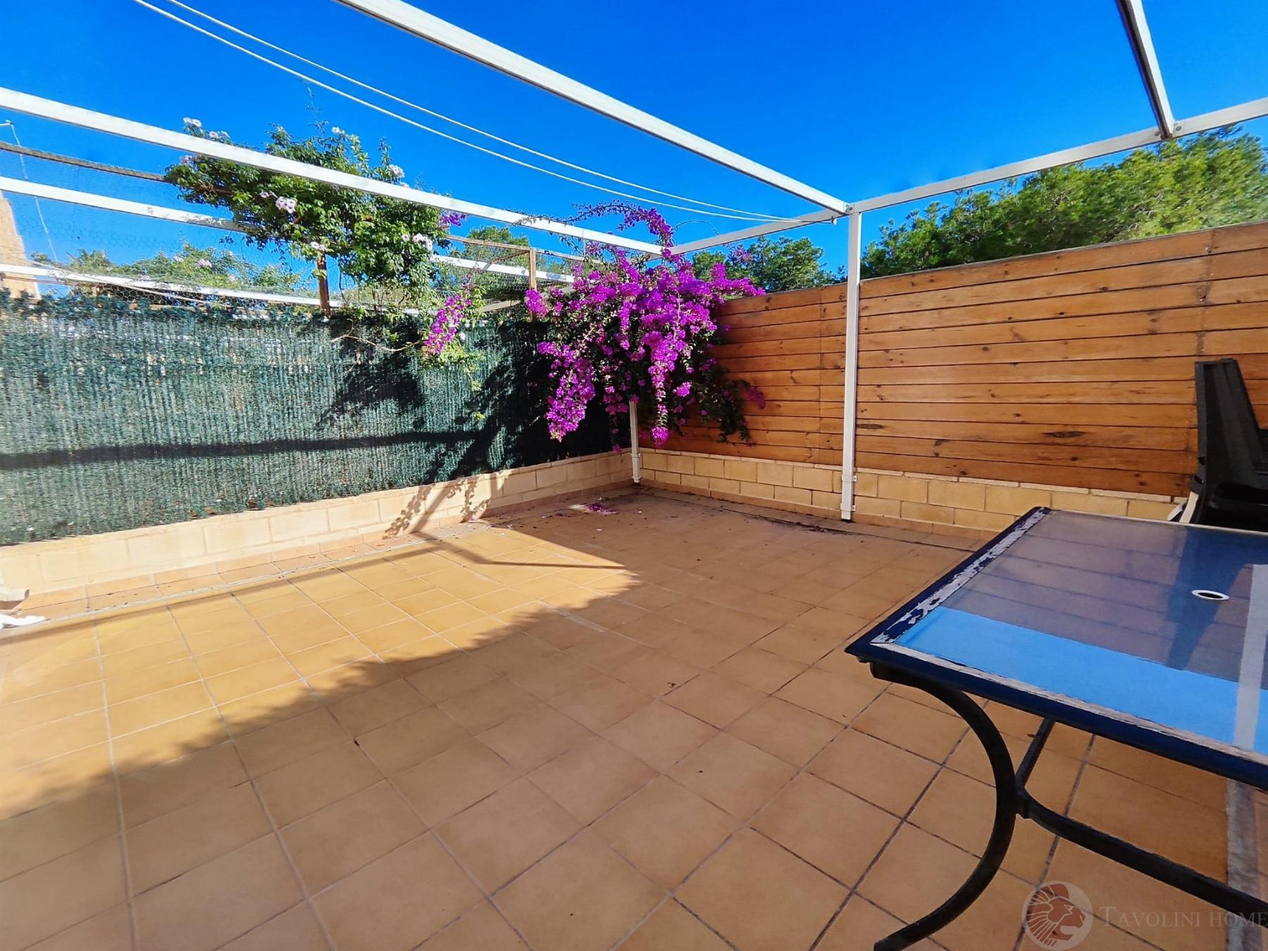 For rent of bungalow in El Campello