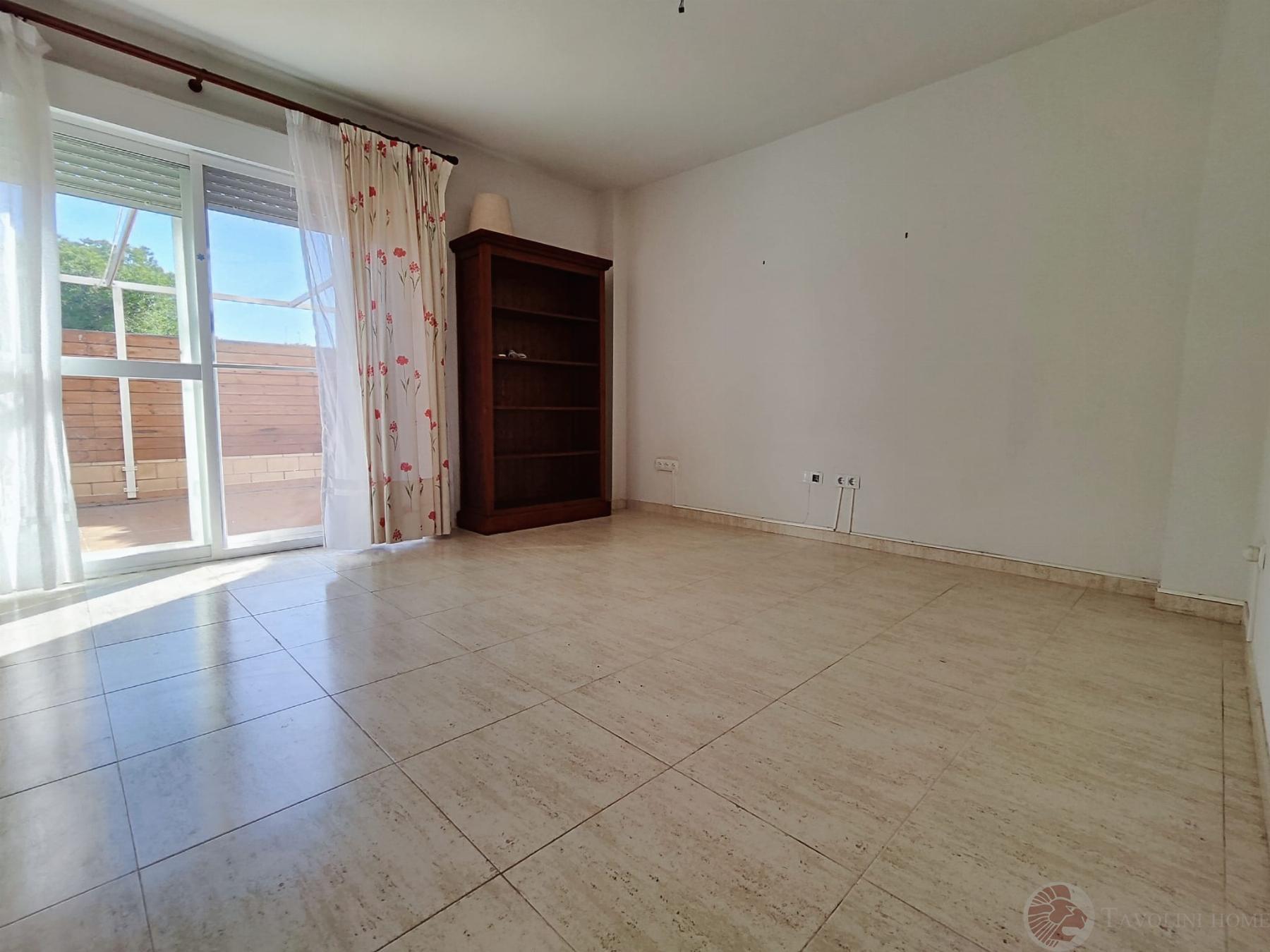 For rent of bungalow in El Campello