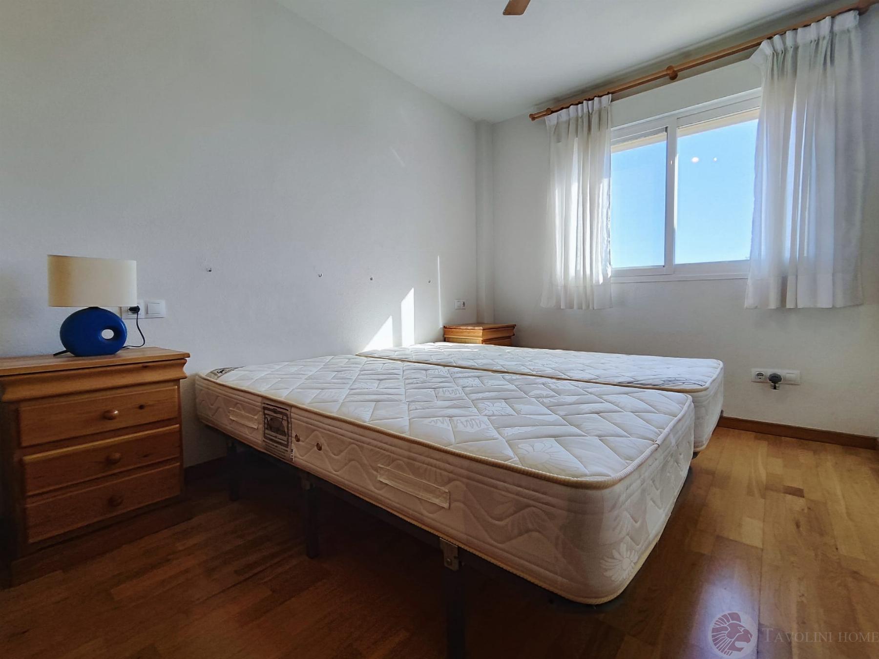 For rent of bungalow in El Campello