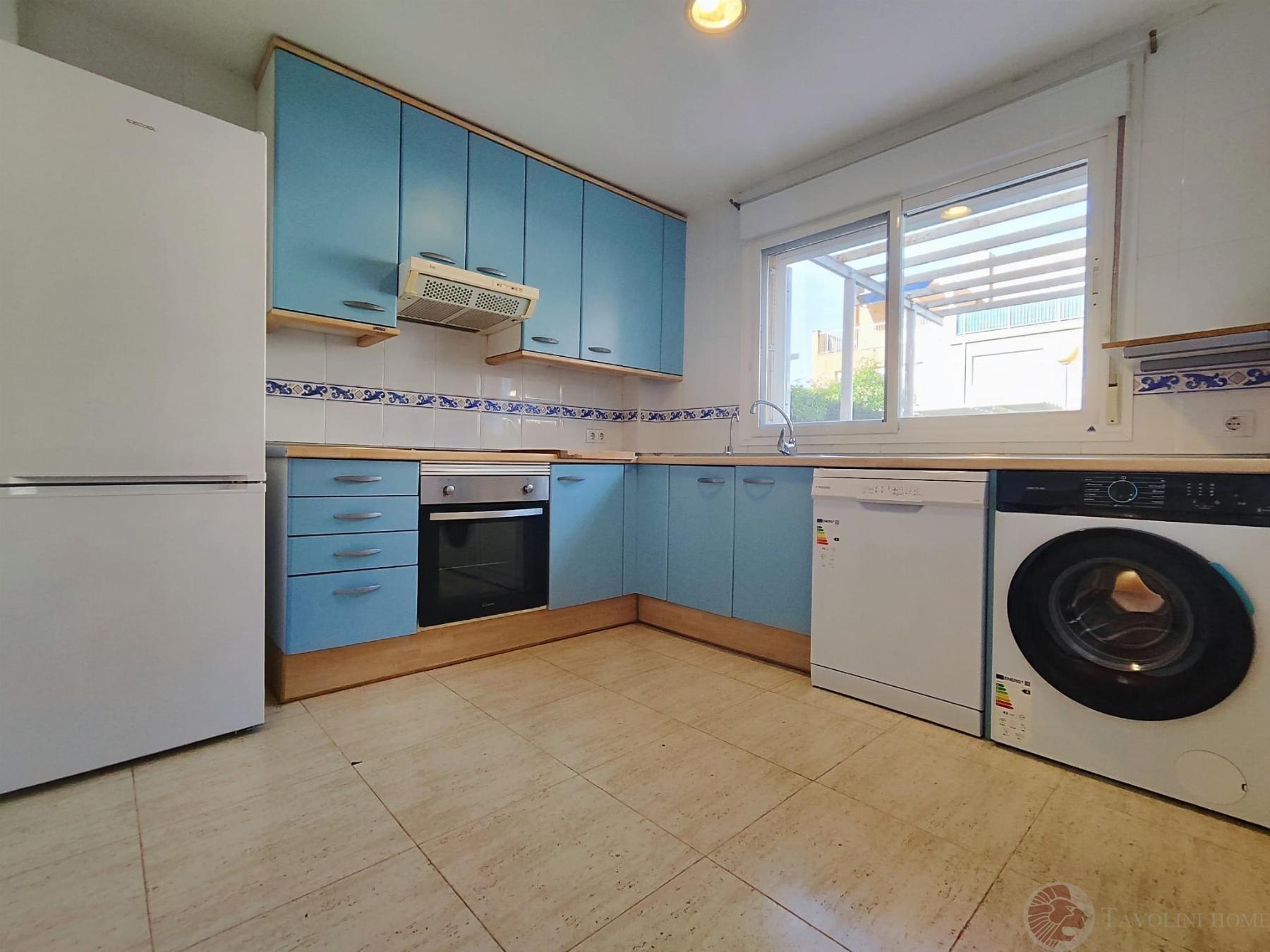 For rent of bungalow in El Campello