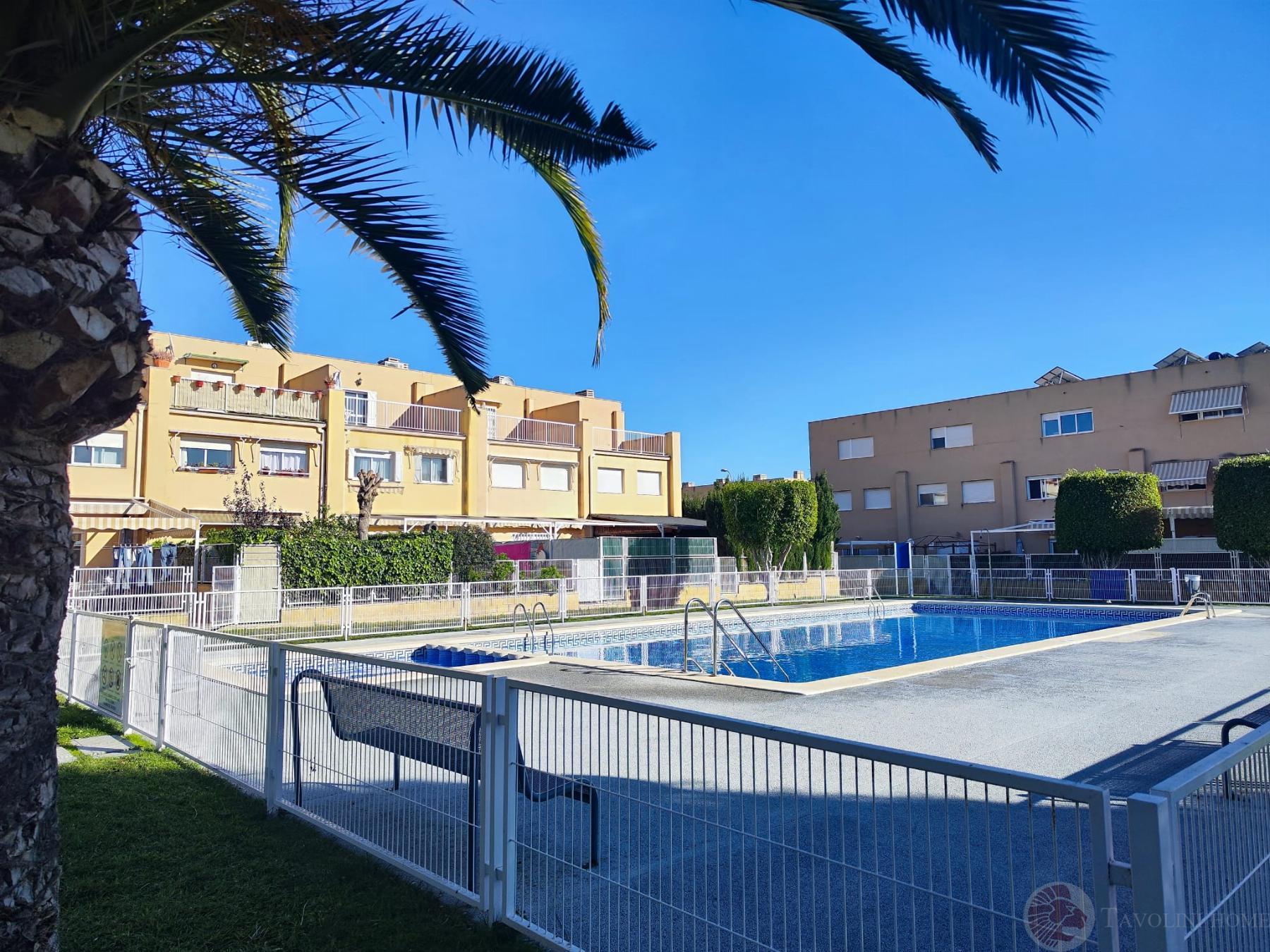 For rent of bungalow in El Campello
