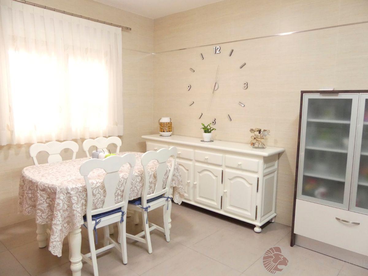 For sale of house in El Campello