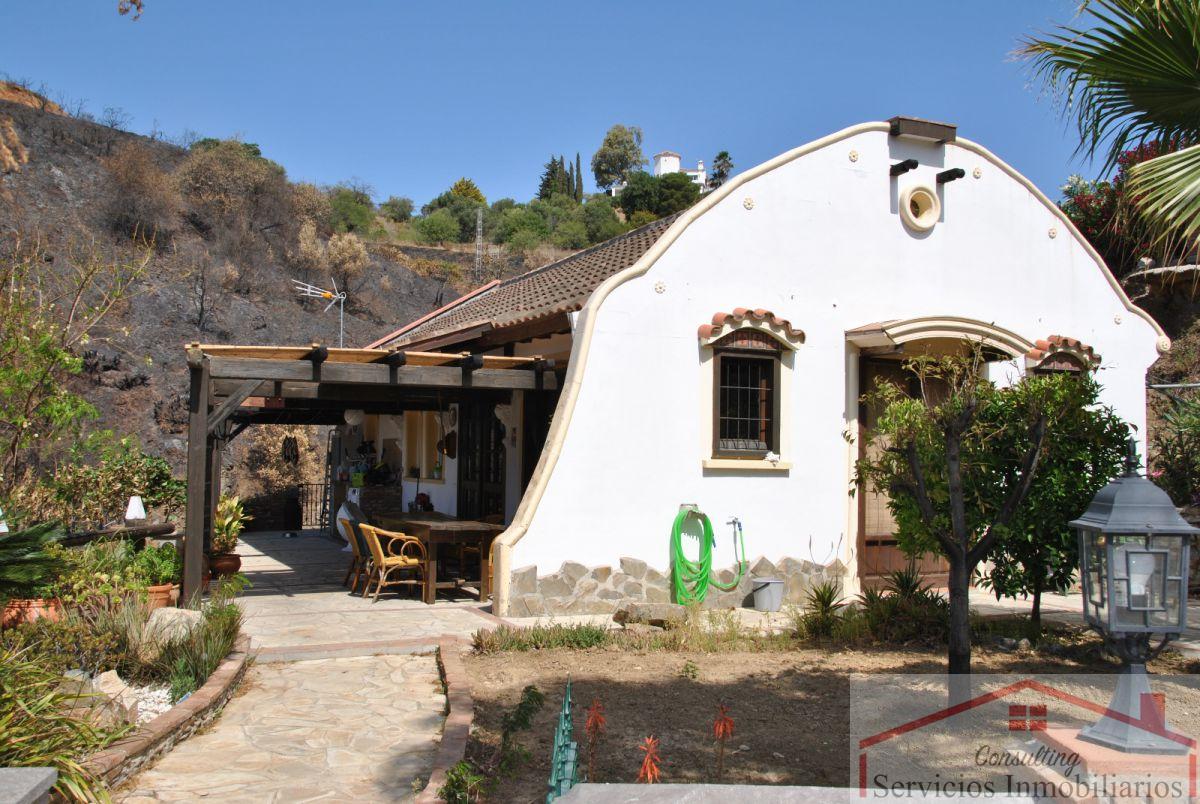 For sale of rural property in Mijas