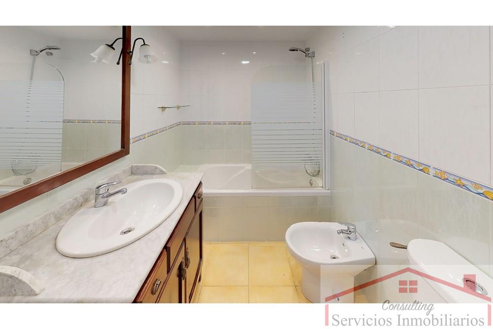 For sale of flat in Málaga
