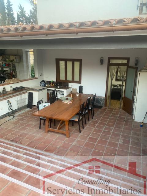 Venta de villa en Churriana