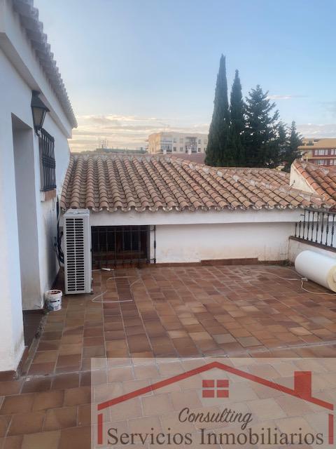 For sale of villa in Churriana