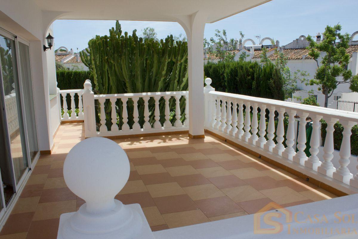 For sale of chalet in Marbella