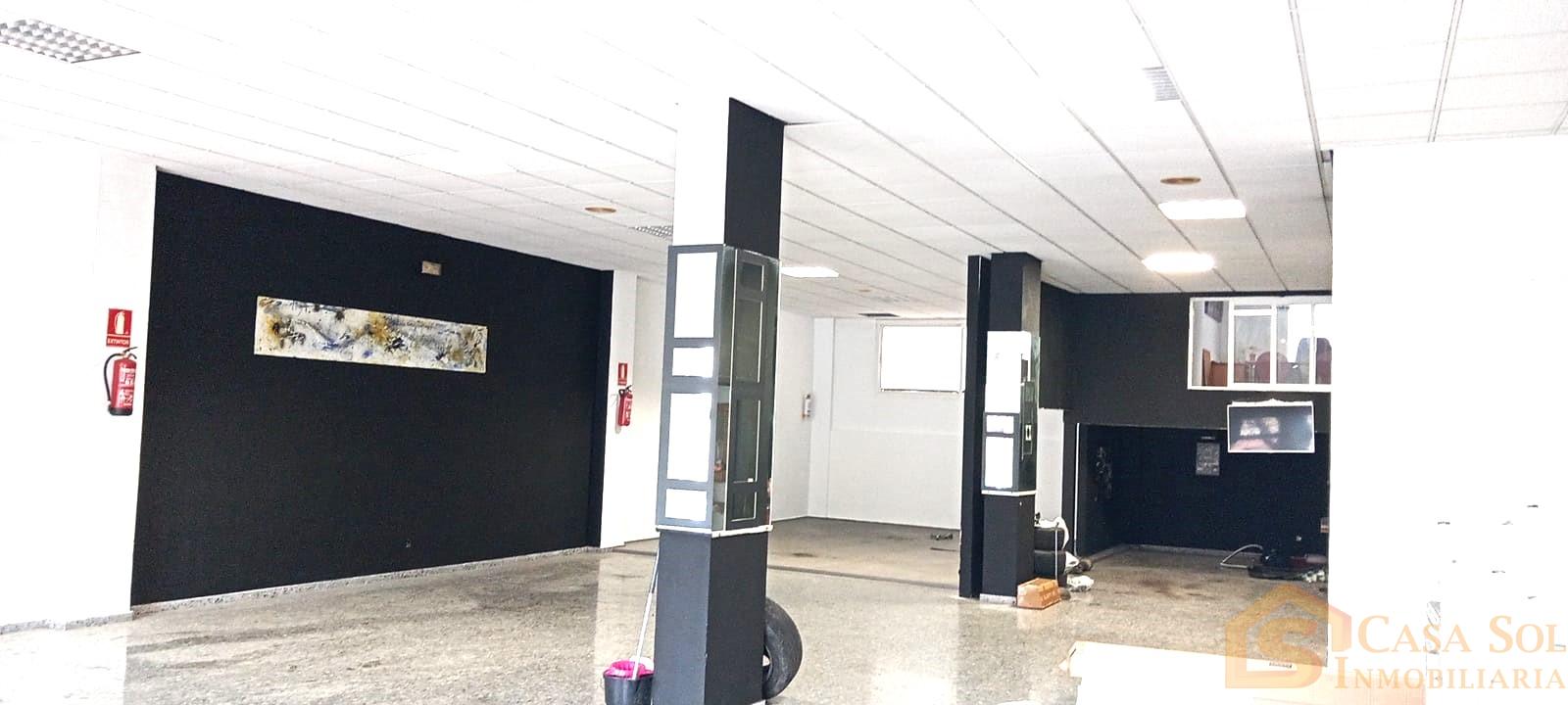 For sale of commercial in Marbella