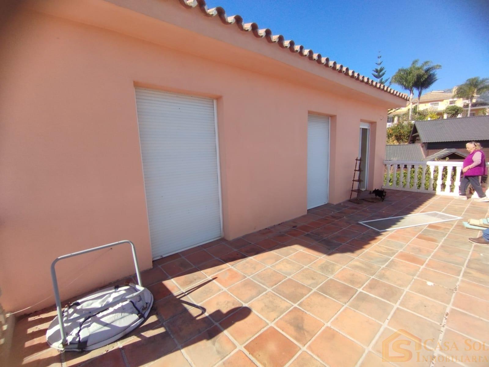 For sale of chalet in Marbella